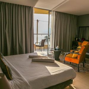 Habitación con Cama King